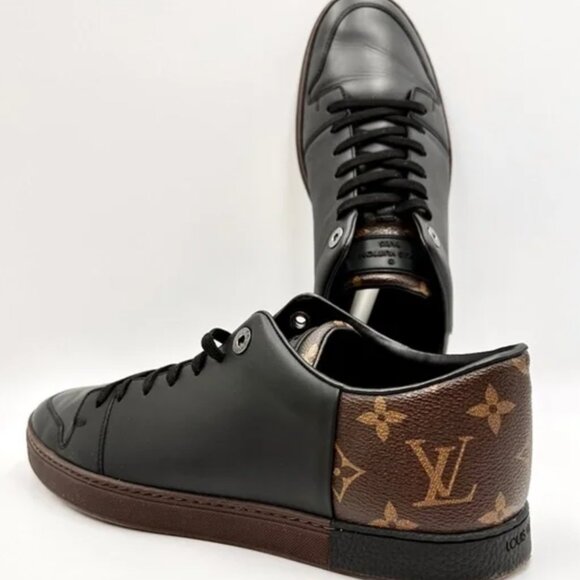 Louis Vuitton Luxury Edition Sneakers Size 8.5 US - Picture 2 of 5